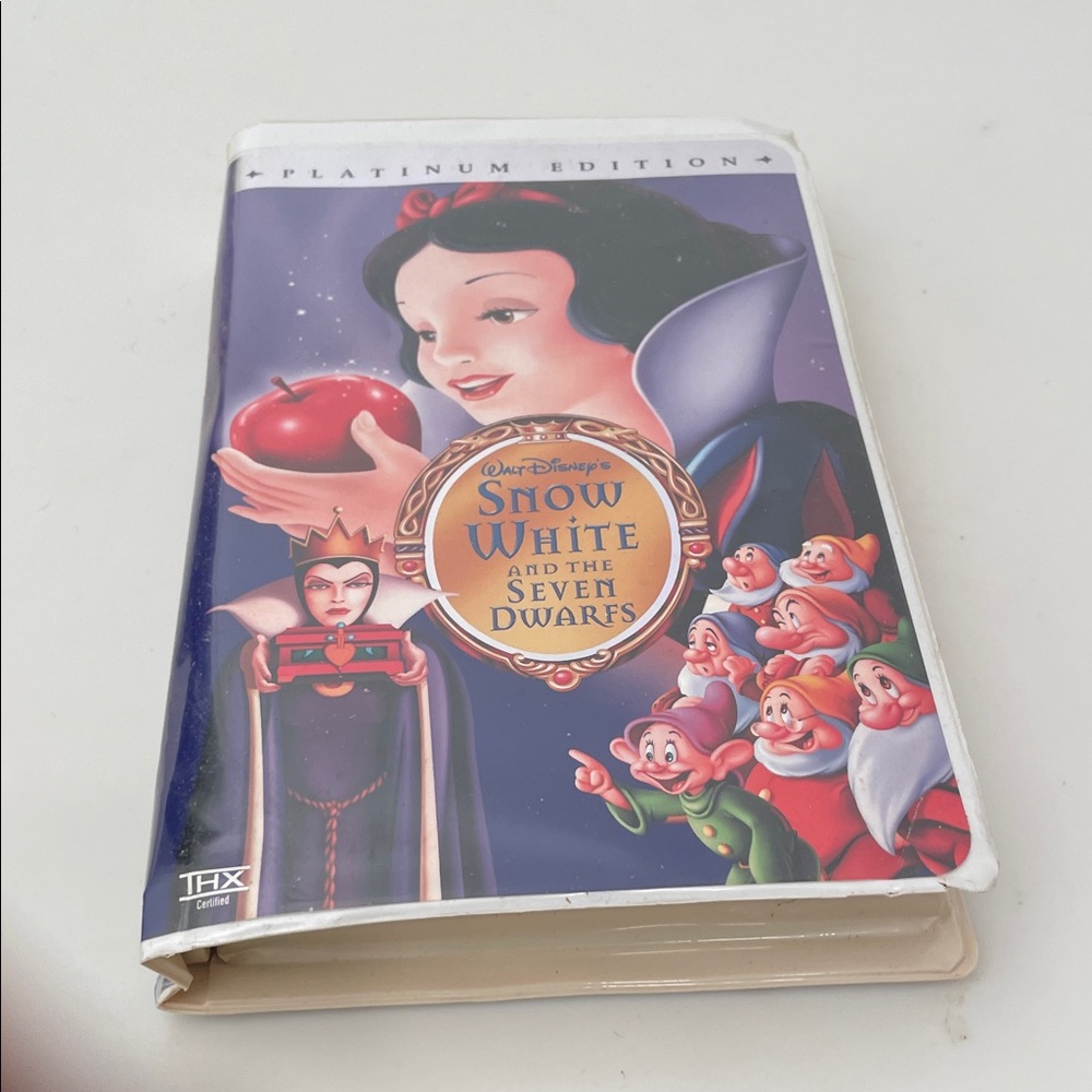 Disney Snow White Platinum Edition VHS - Red and Blue Cover